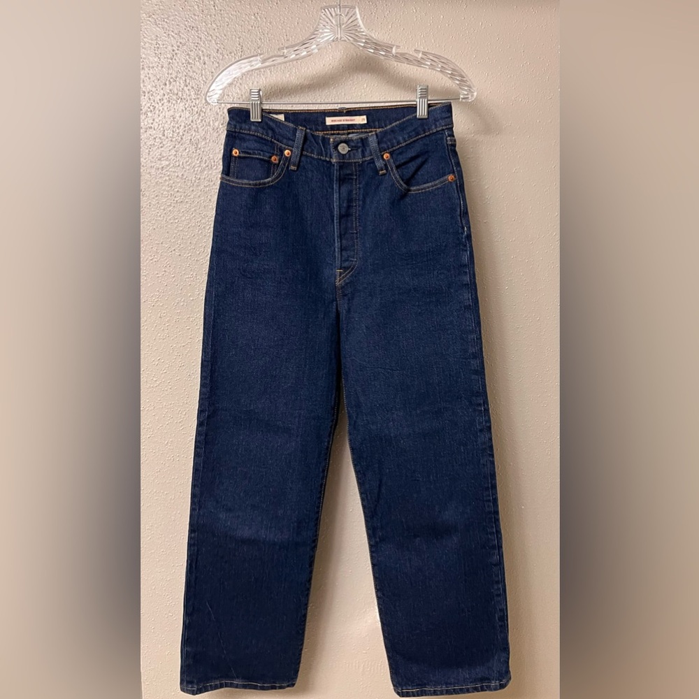 Levi’s Premium Ribcage Straight Blue Jeans size 29